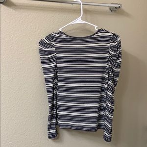 Long sleeve ruffled up shoulder black,blue,white.